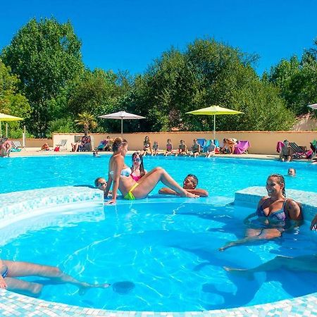 شقة Angles   في Camping Tranche Sur Mer المظهر الخارجي الصورة